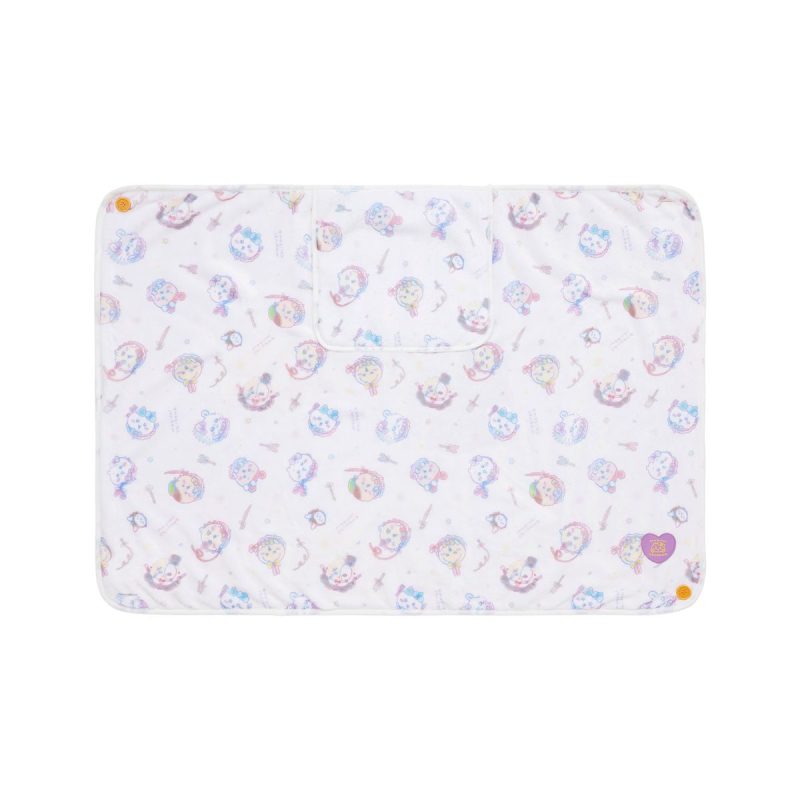 Chiikawa Magical Chiikawa Warm Storage Pocket 3-Way Blanket