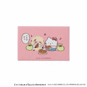 Chiikawa   Sanrio Characters Square Magnet (Apple Pie)